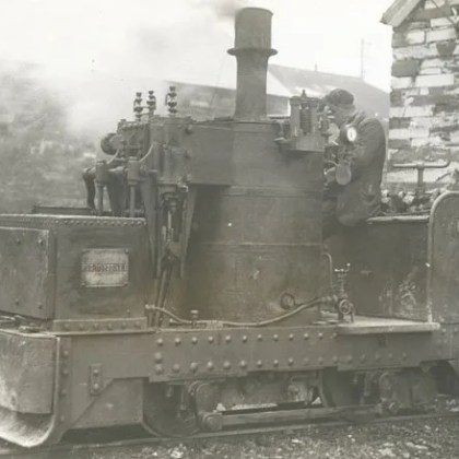 The De Winton 'Pendyffryn' (built 1897) at the Pen-Yr-Orsedd Quarry in the mid 1930's